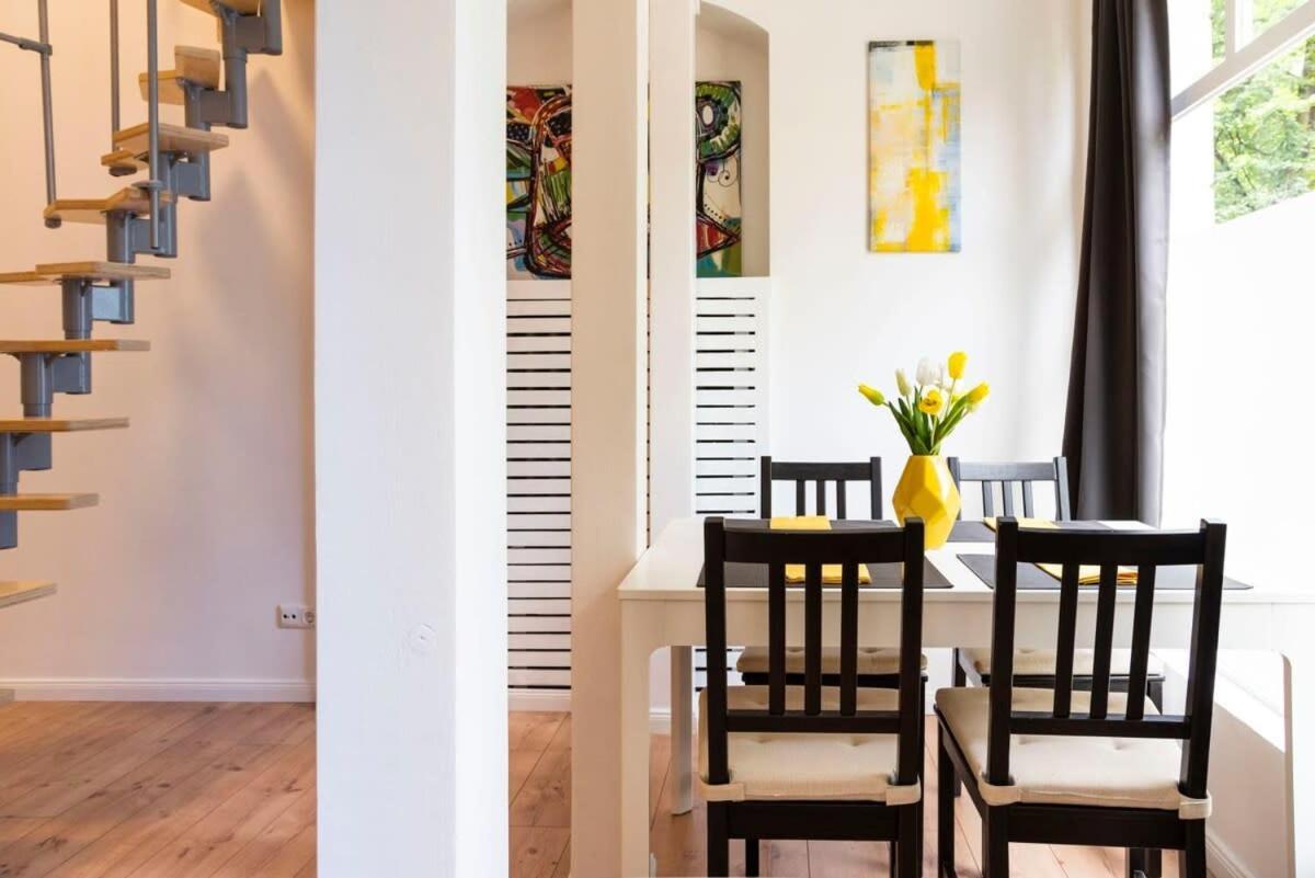 Spacious Loft Style Studio In Berlin Wilmersdorf Dış mekan fotoğraf