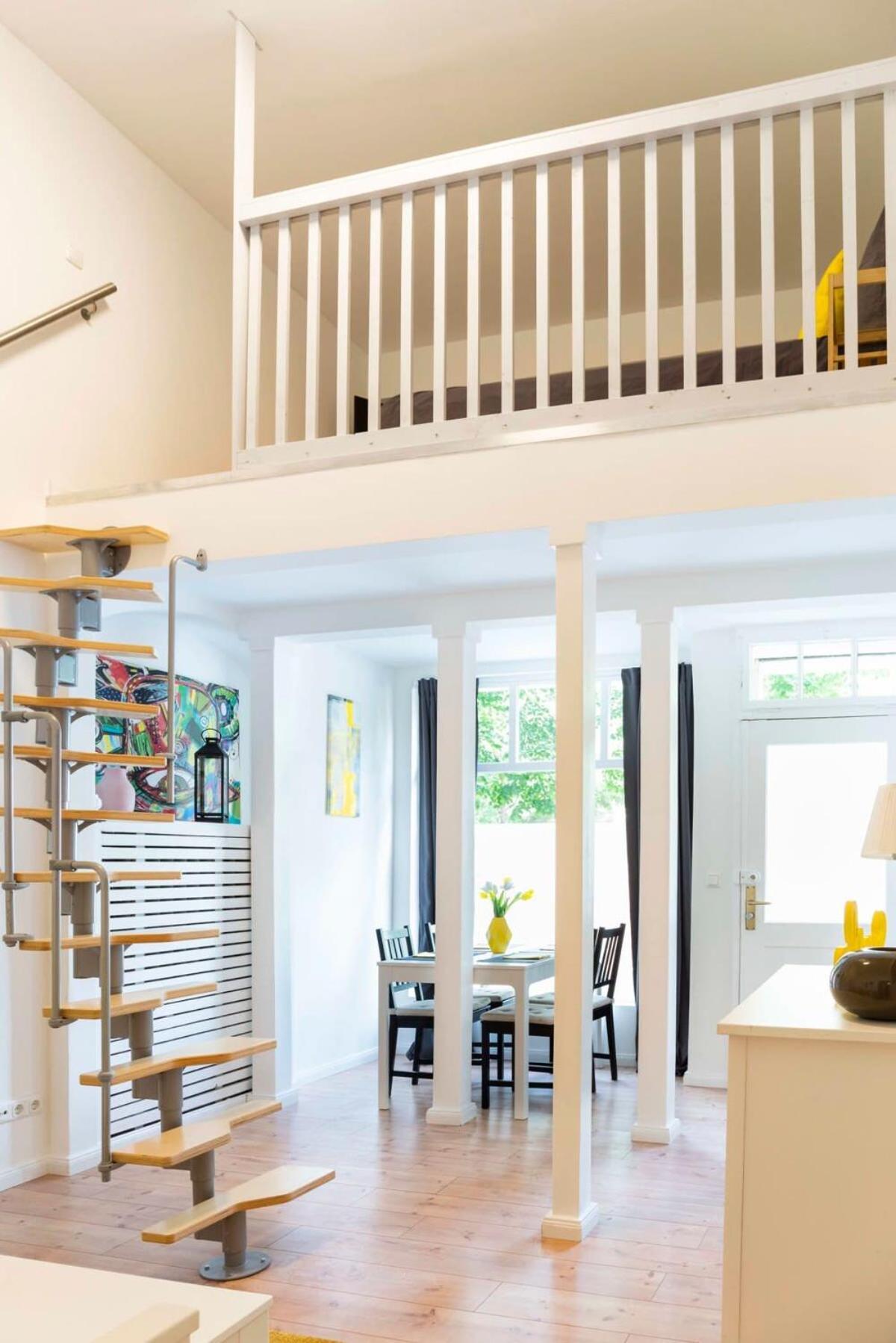 Spacious Loft Style Studio In Berlin Wilmersdorf Dış mekan fotoğraf